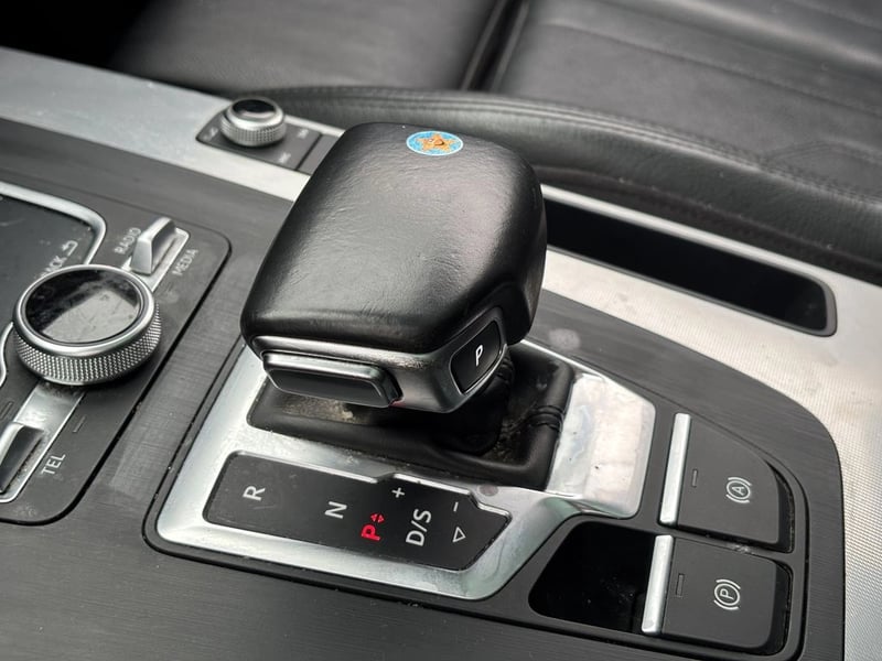 Audi Q5 2.0 45 TFSI S-LINE AUTO QUATTRO 2018 - Imagen 16 de 20
