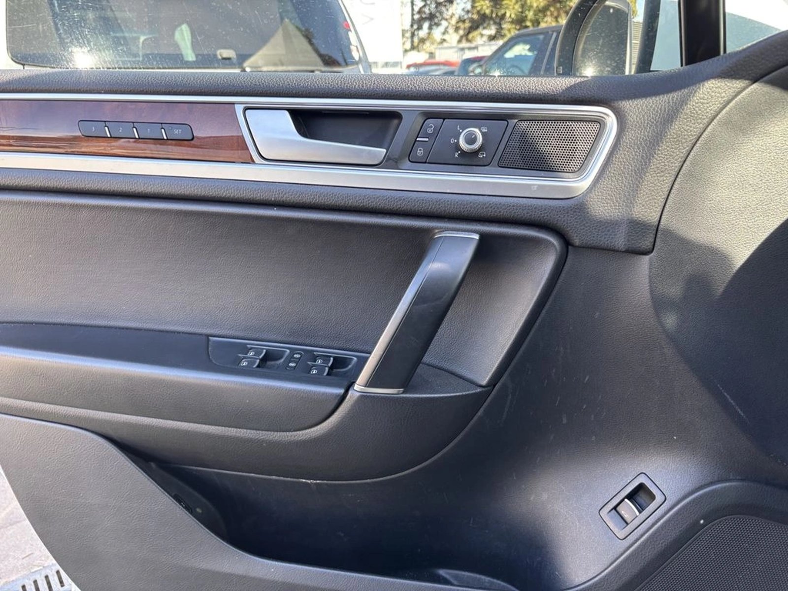 VOLKSWAGEN TOUAREG 3.0 TDI V6 AUTO NAV 4WD 2017 - Imagen 13 de 19