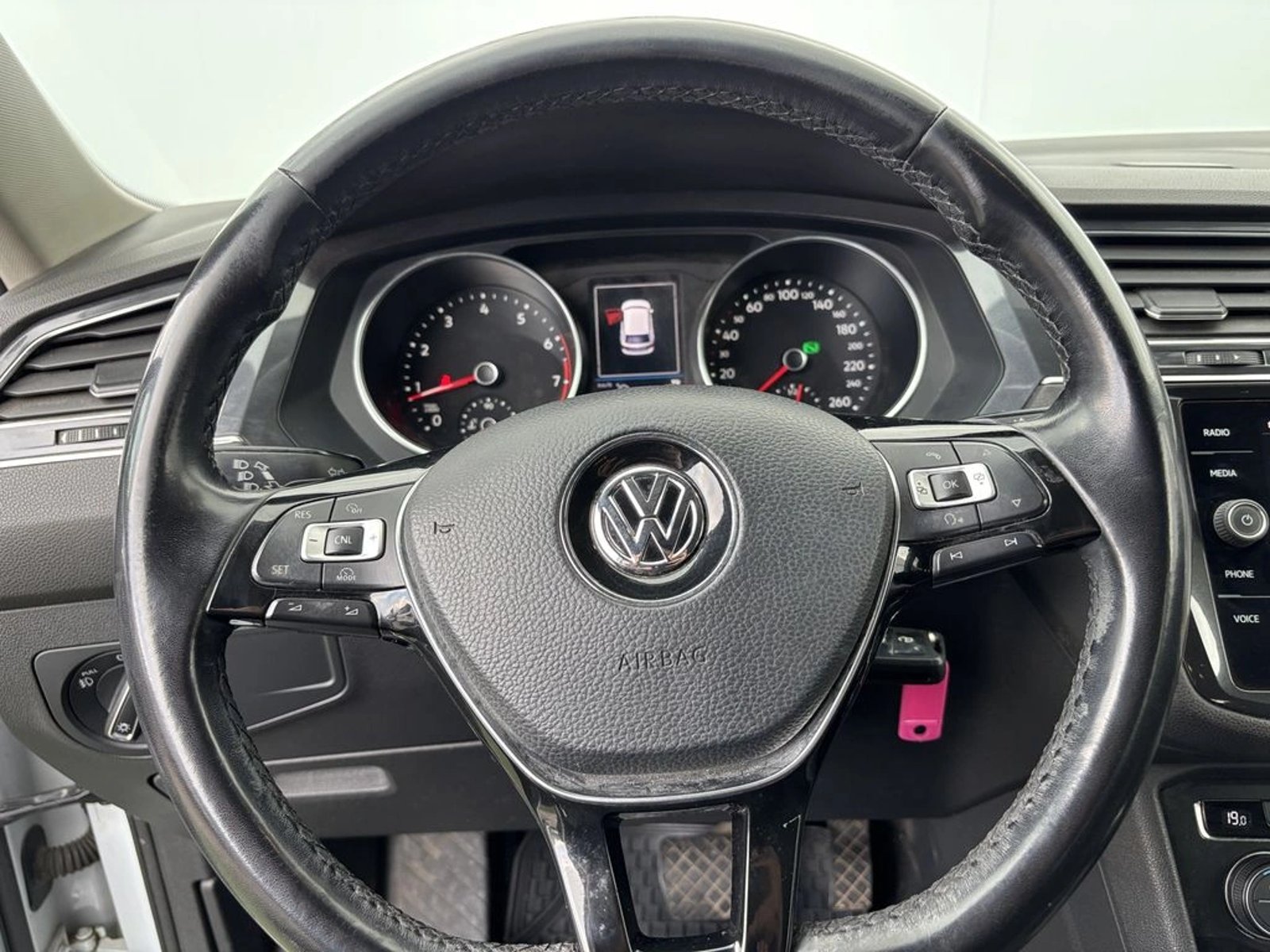 Volkswagen TIGUAN 1.4 TSI AUTO 2018 - Imagen 20 de 20