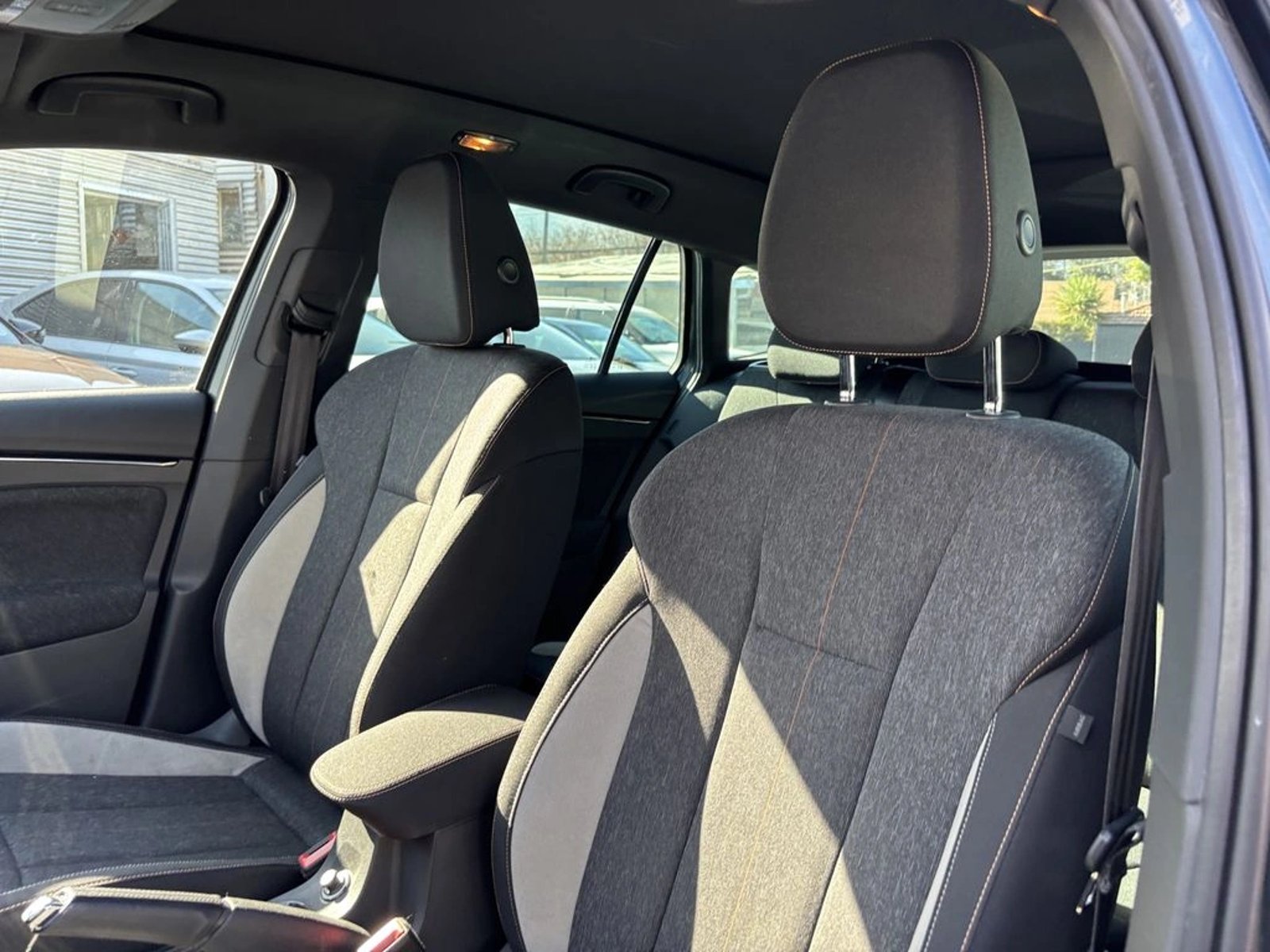 SKODA SCALA 1.5 TSI SELECTION DSG AUTO 2022 - Imagen 6 de 16