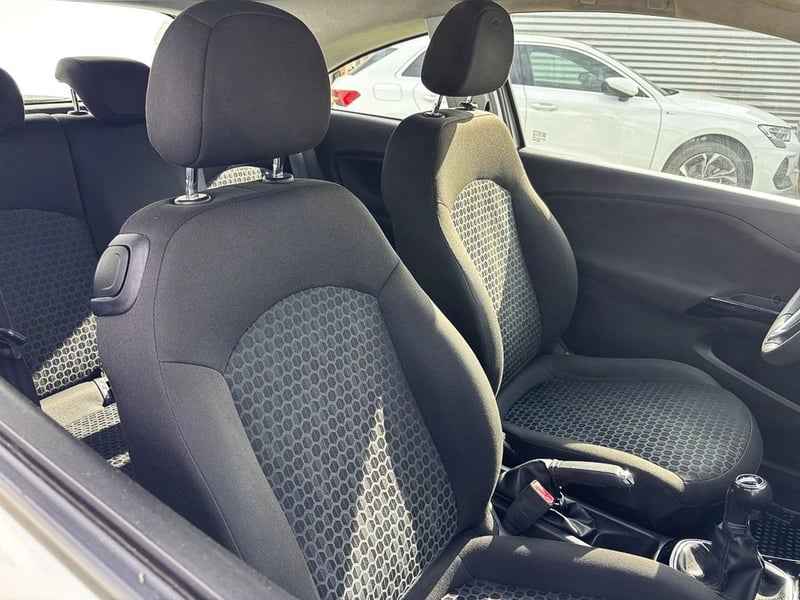 Opel CORSA 1.4 ENJOY 2017 - Imagen 5 de 18