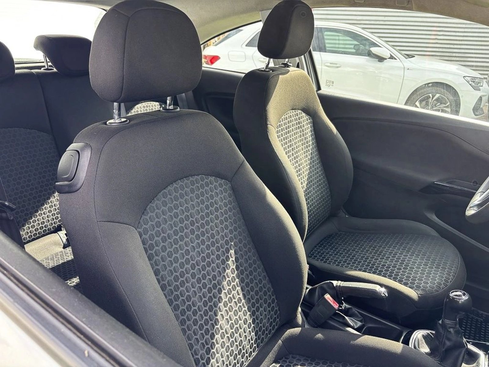 OPEL CORSA 1.4 ENJOY 2017 - Imagen 5 de 18