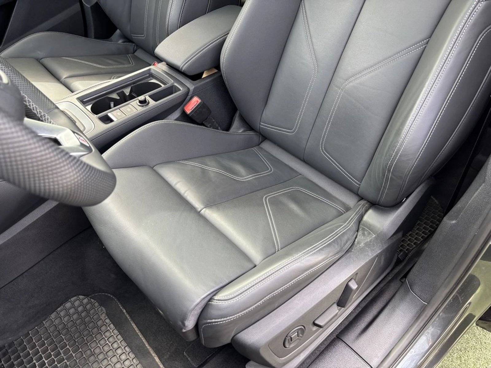 Audi Q3 SPORTBACK 1.4T 35 TFSI S-LINE AUTO SPORT 2025 - Imagen 13 de 20