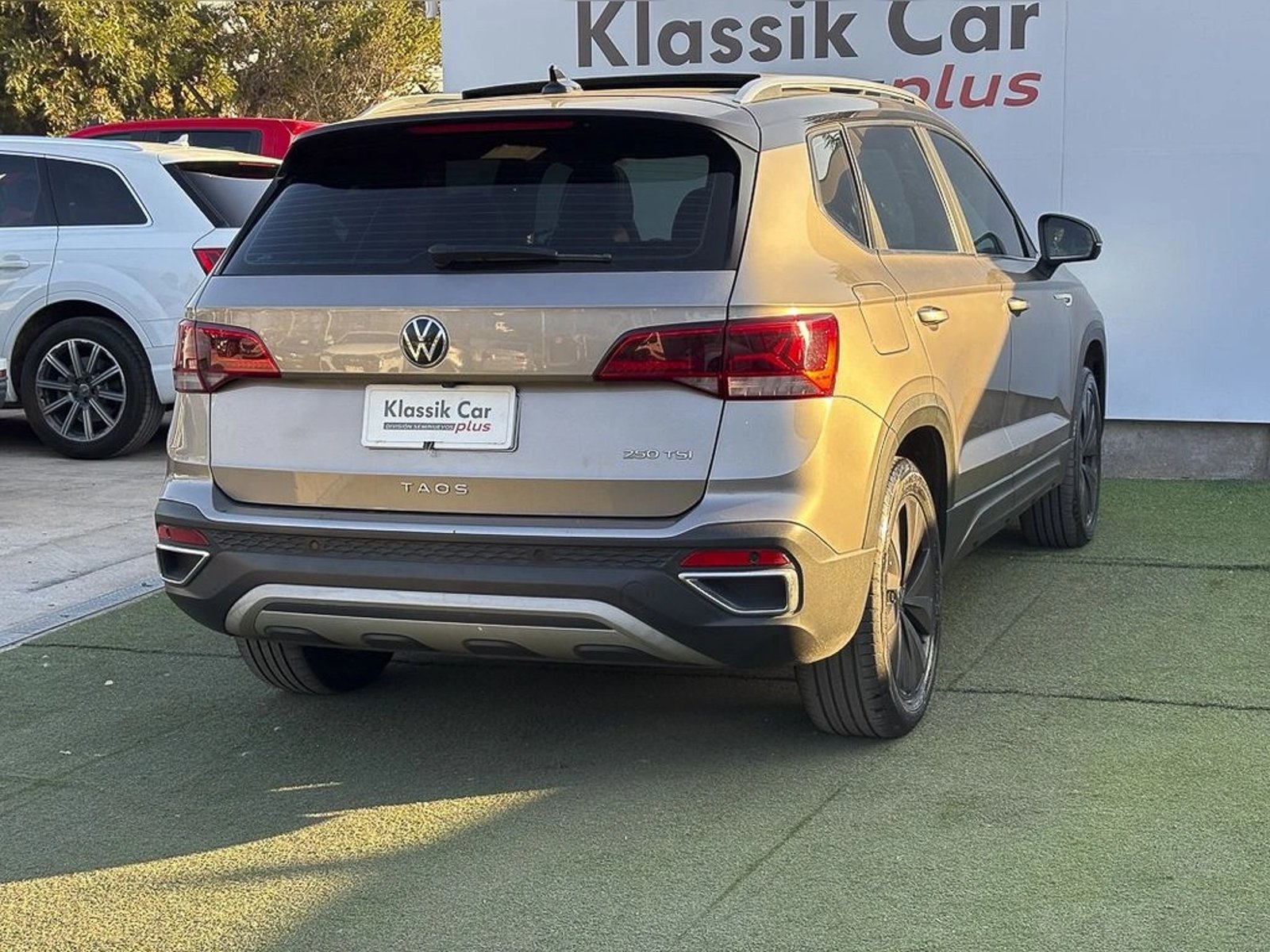 VOLKSWAGEN TAOS 1.4 250 TSI HIGHLINE AUTO HERO 2022 - Imagen 11 de 18