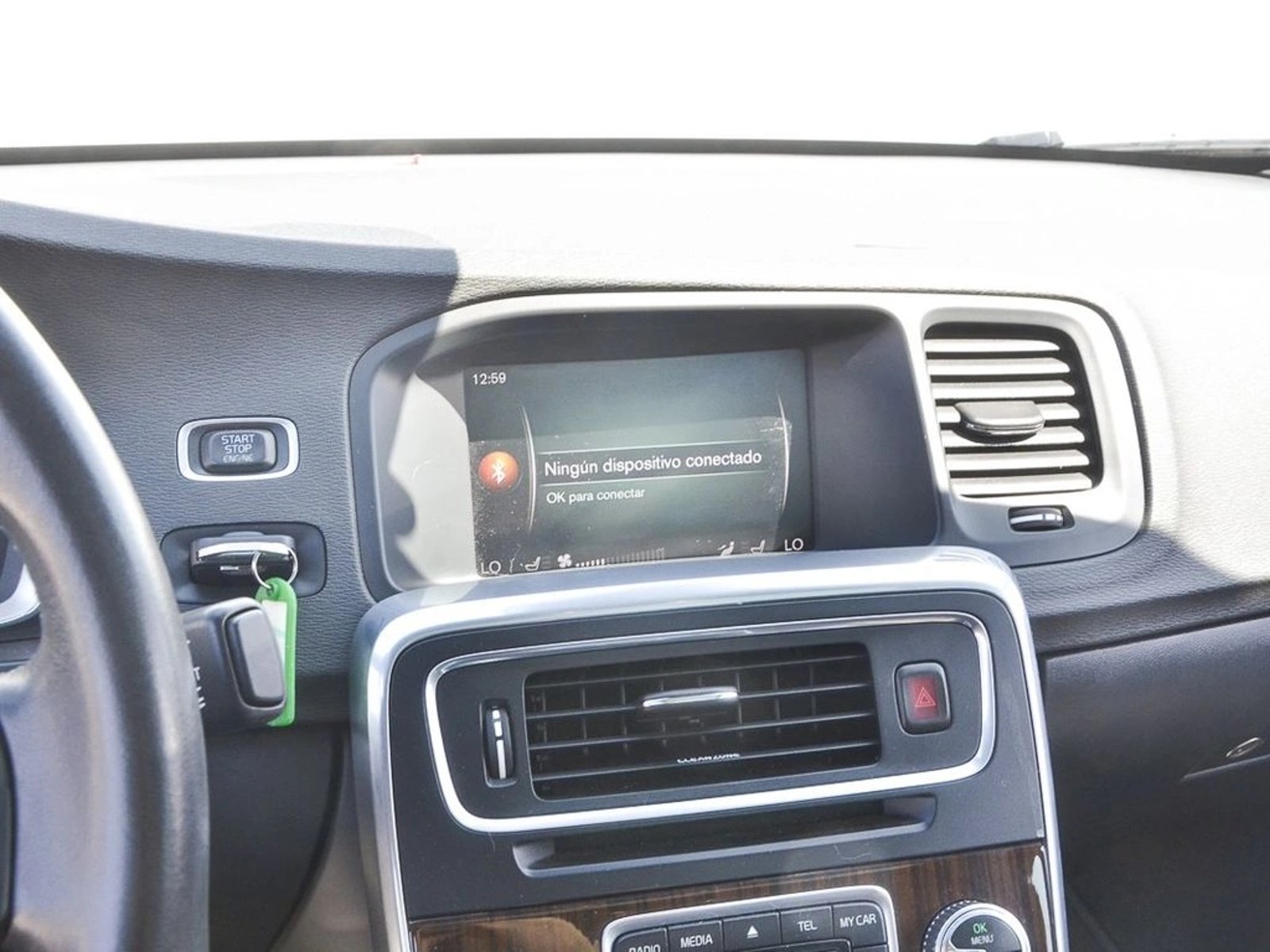VOLVO S60 CROSS COUNTRY 2.4 D4 AUTO LIMITED 4WD 2019 - Imagen 11 de 14