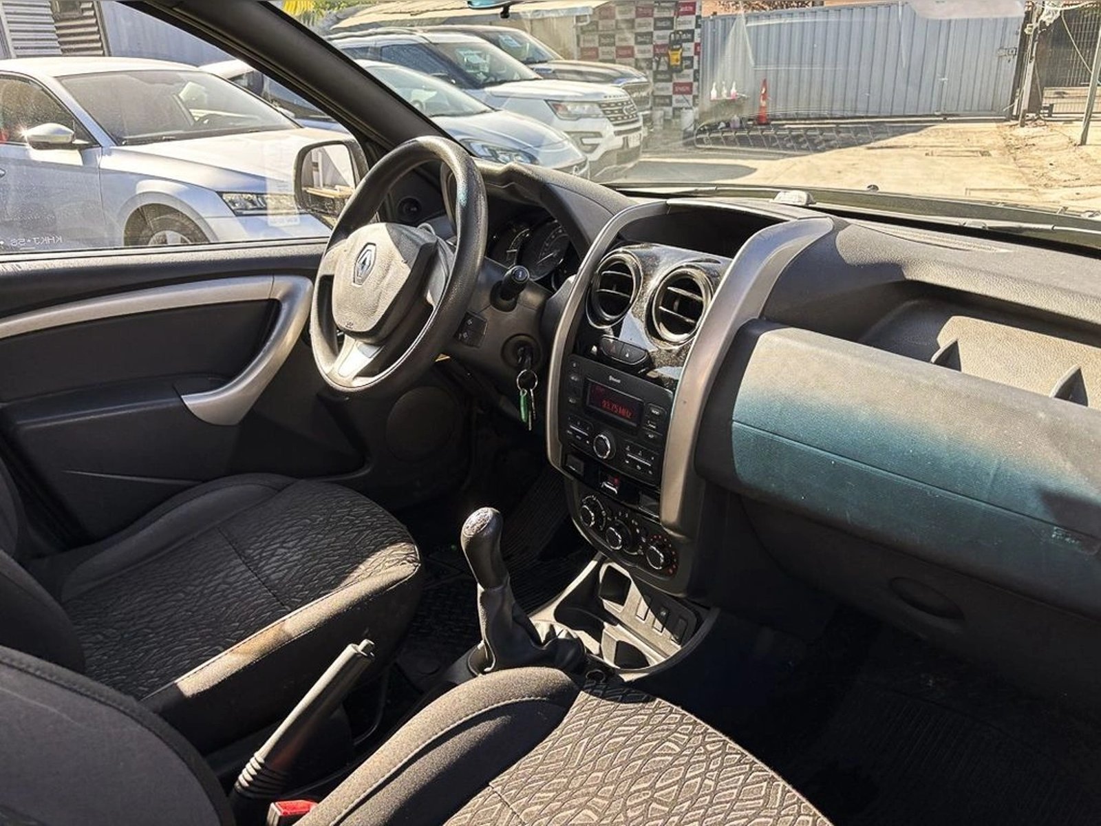 RENAULT Oroch 1.6 ZEN 2018 - Imagen 11 de 20