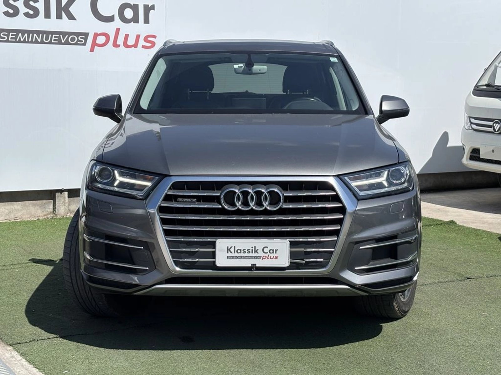 Audi Q7 3.0 TDI DESIGN DIESEL  QUATTRO 7 PAS 2016 - Foto 2 de 20