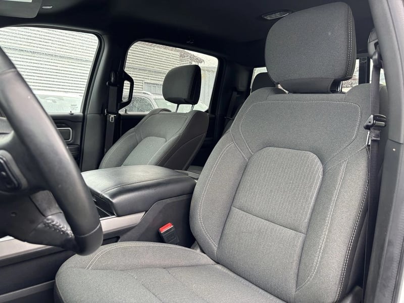 RAM 1500 3.6 BIG HORN 4X4 CREW CAB E-TORQUE AT 4P 2023 - Imagen 9 de 20