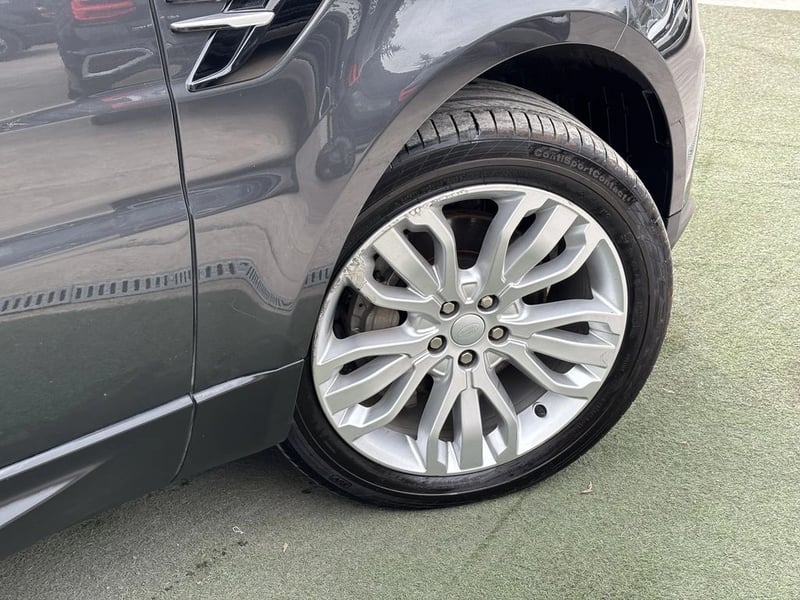 Land Rover RANGE ROVER SPORT 3.0 V6 SUPERCHARGED SE AUTO 4WD 2019 - Imagen 4 de 20