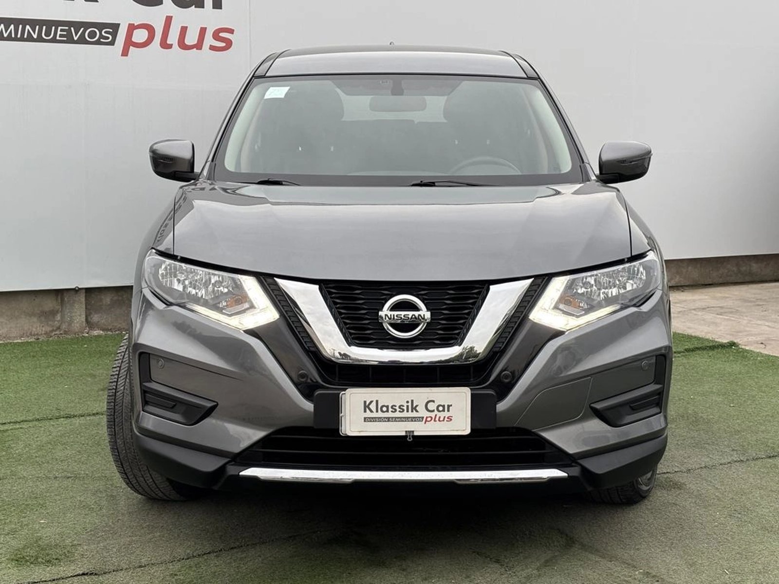 Nissan X-TRAIL 2.5 SENSE 4X2 CVT AUTO 7 PASAJEROS 2022 - Foto 2 de 20
