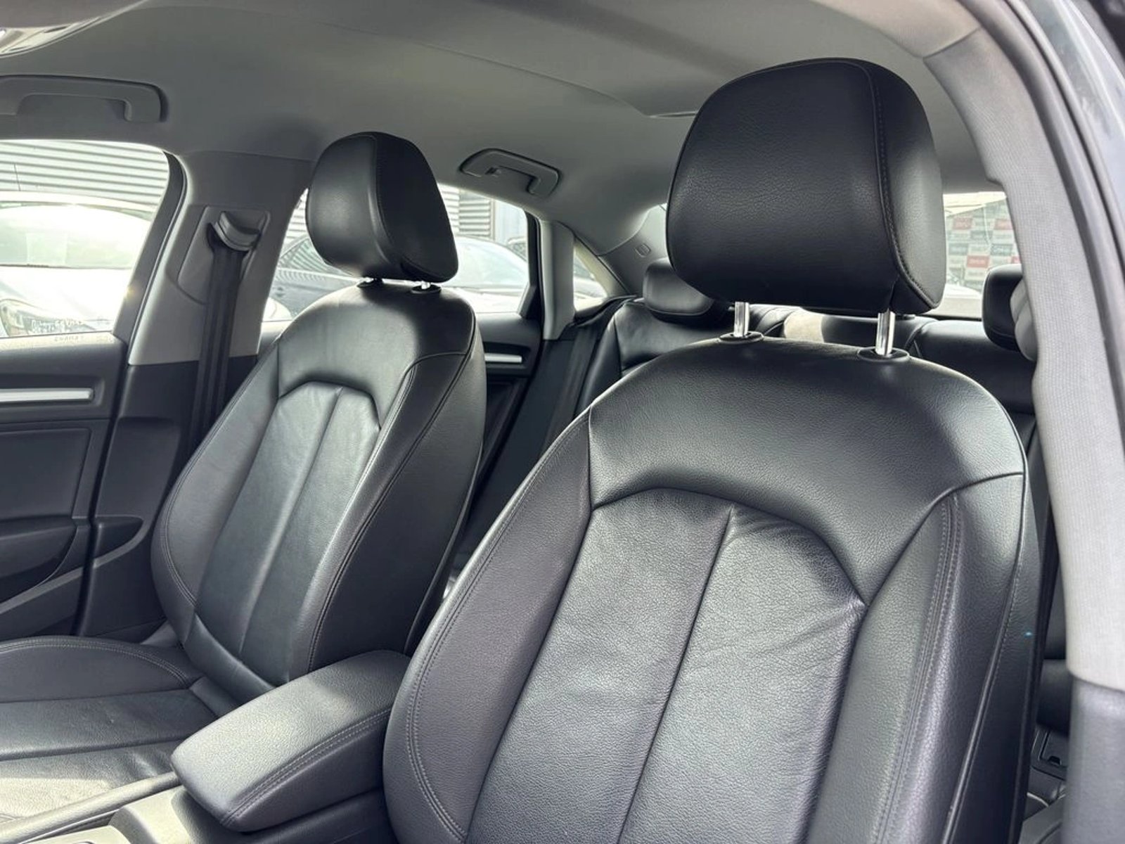 Audi A3 1.4 35 TFSI STRONIC AUTO 2019 - Imagen 9 de 20