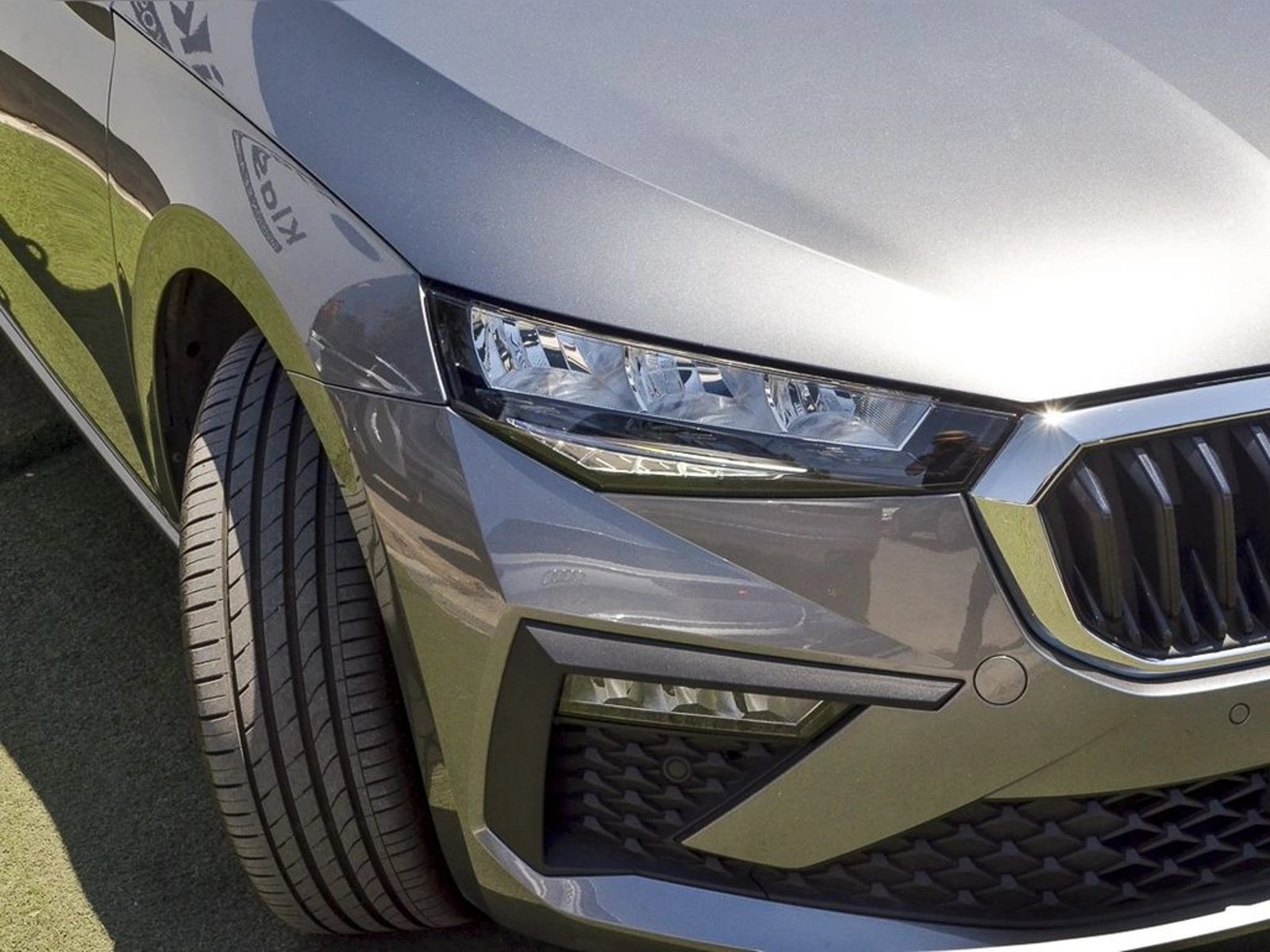 SKODA SCALA 1.5 TSI SELECTION  DSG AUTO 2025 - Imagen 4 de 19