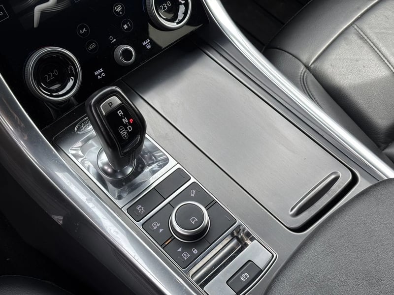 Land Rover RANGE ROVER SPORT 3.0 V6 SUPERCHARGED SE AUTO 4WD 2019 - Imagen 14 de 20