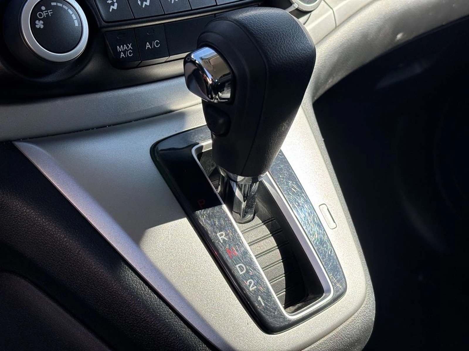 Honda CR-V 2.4 LXS SMART 4X2 AT 5P 2015 - Imagen 17 de 20