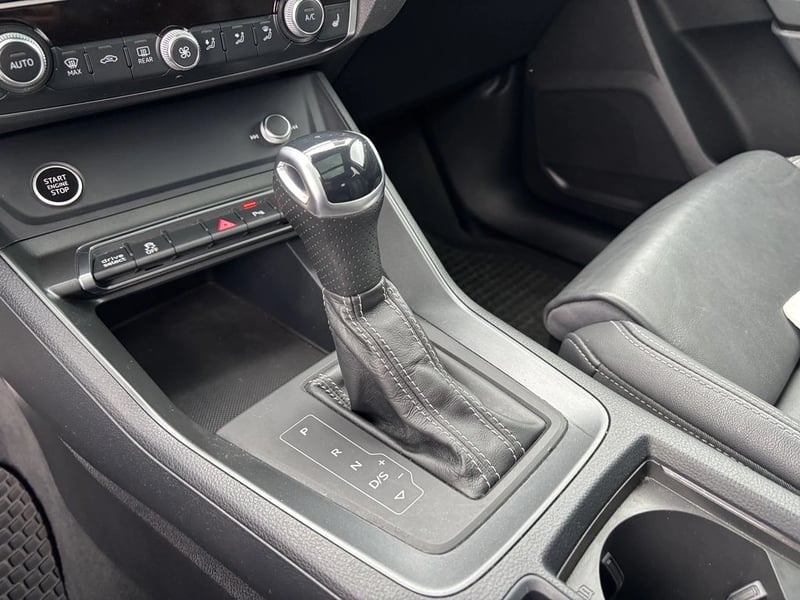 Audi Q3 1.4 35 TFSI STRONIC S-LINE AUTO SPORT 2025 - Imagen 12 de 20