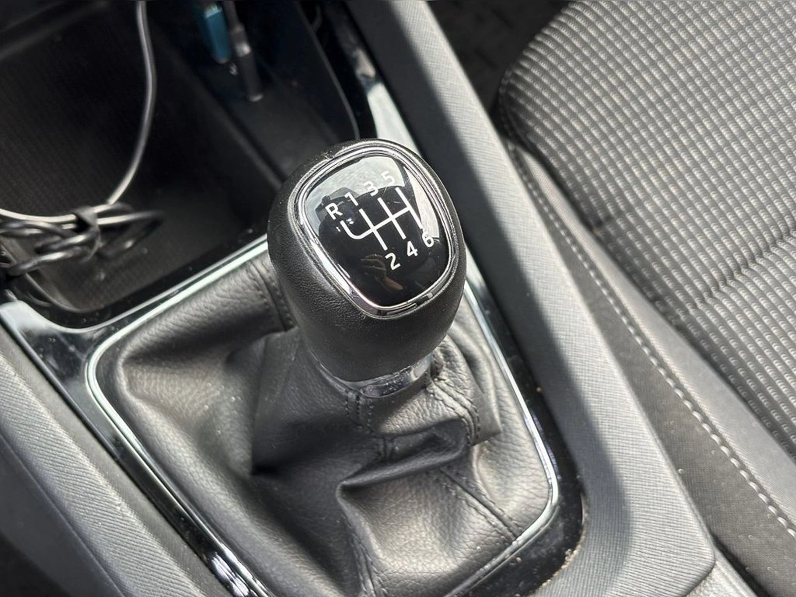 SKODA OCTAVIA 1.4 TSI AMBITION MT 2023 - Imagen 12 de 16