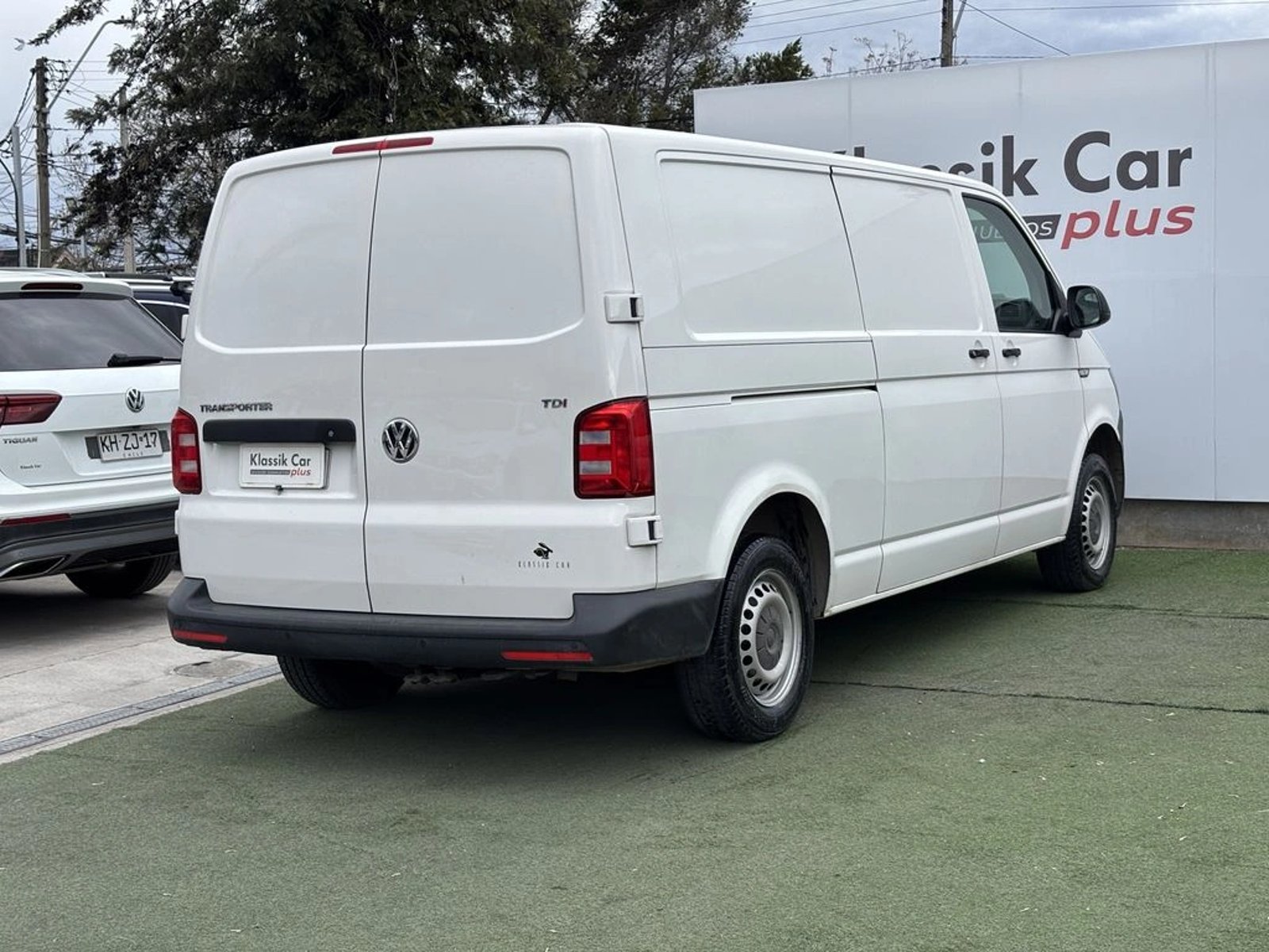 Volkswagen TRANSPORTER 2.0 T6 DIESEL 4X2 FURGON TECHO BAJO AC 2018 - Imagen 15 de 20