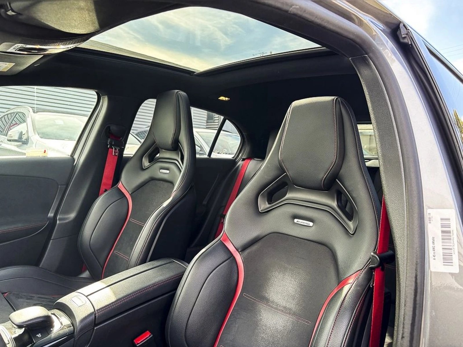 MERCEDES-BENZ A 45 AMG S 2.0 4MATIC+ DCT 2022 - Imagen 16 de 20