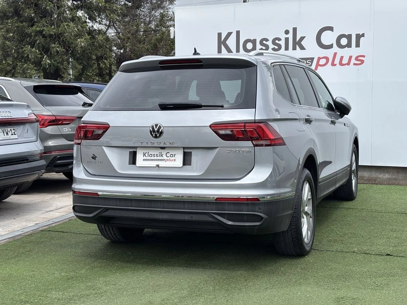 Volkswagen TIGUAN 1.4 TSI COMFORTLINE  4X2 7 ASIENTOS 2023 - Foto 3 de 20