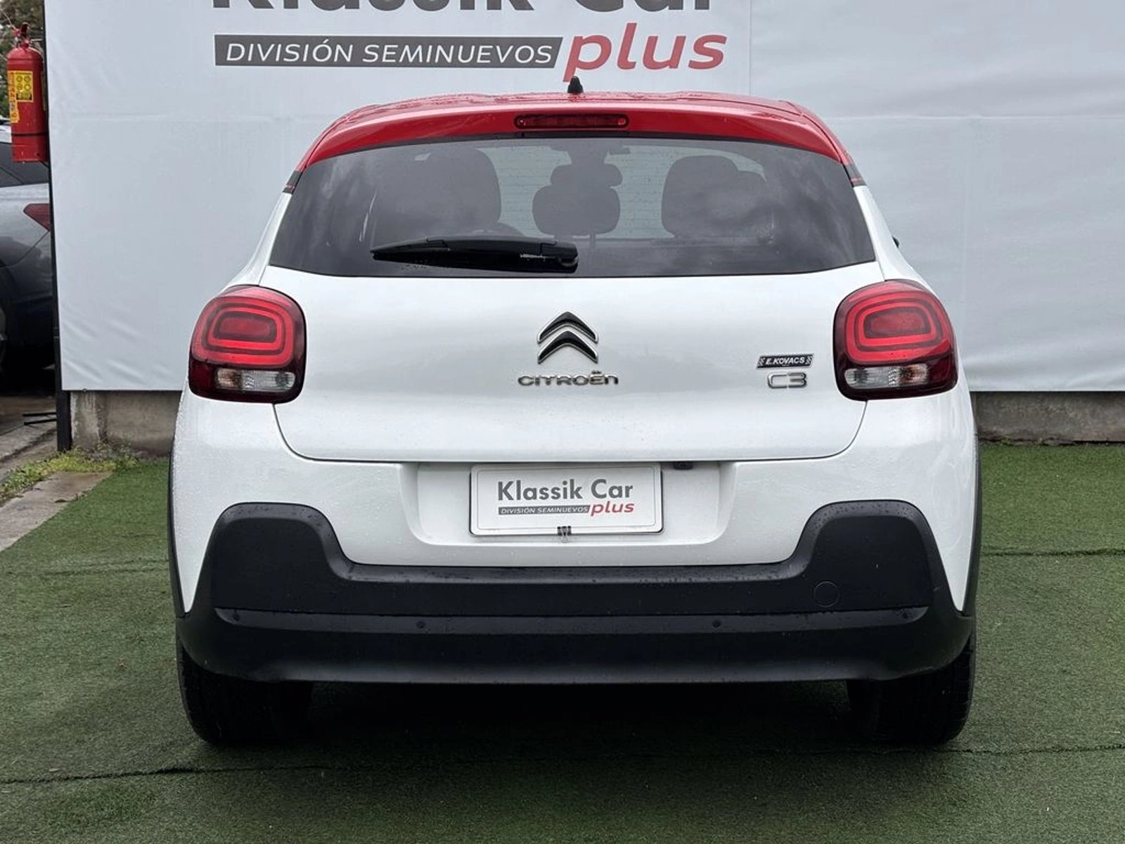 Citroën C3 1.6 BLUEHDI DIESEL SHINE 4X2 HB 100 S&S BVM MT 5P 2018 - Foto 4 de 20