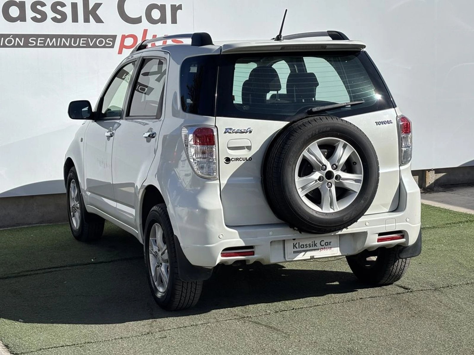 TOYOTA RUSH 1.5 LEI 4X2 AUTO 5P 2017 - Imagen 9 de 17