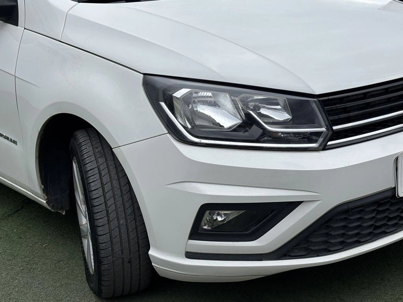 Volkswagen GOL 1.6 HIGHLINE HB MT 5P 2022 - Foto 3 de 20