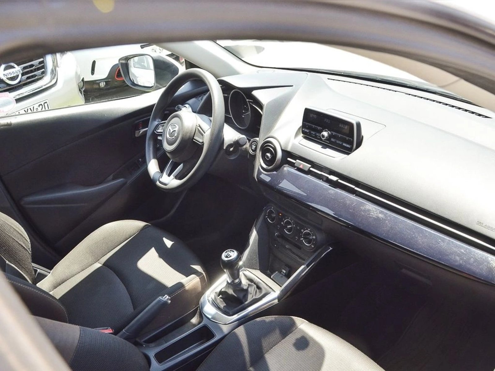 MAZDA 2 SPORT 1.5 MANUAL V SKYACTIVE 2021 - Imagen 18 de 18