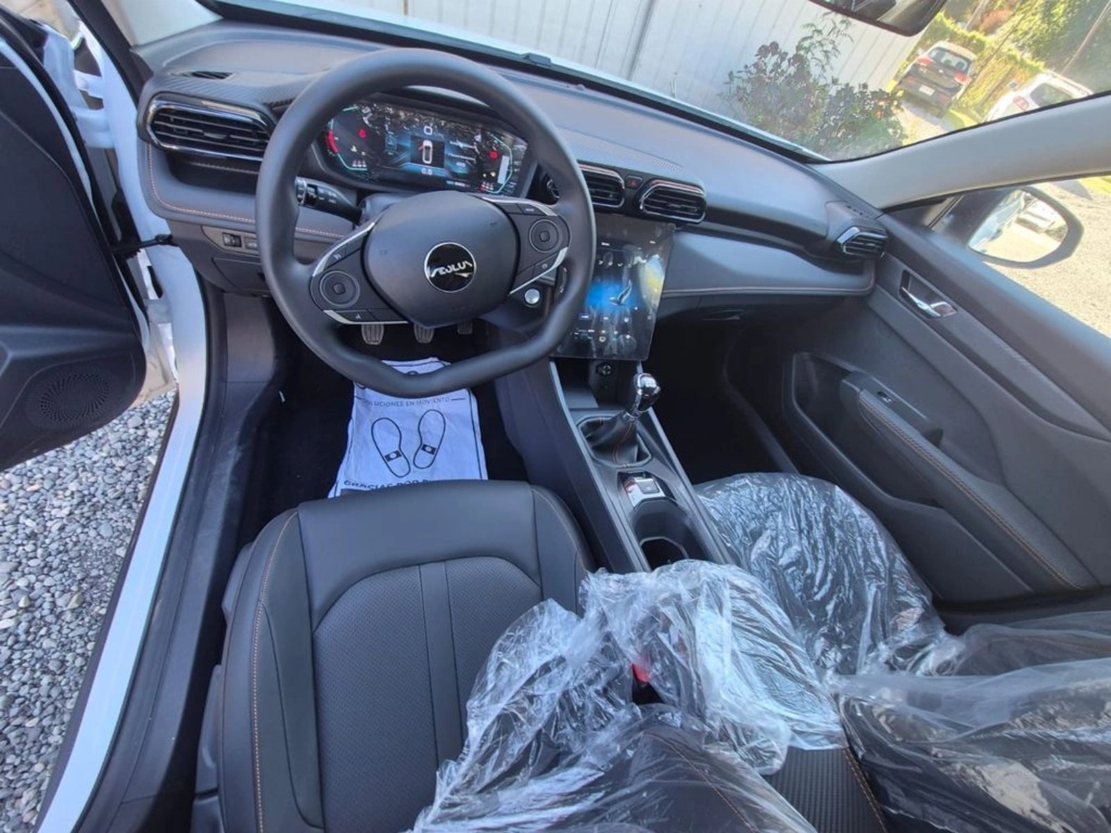 DONGFENG AEOLUS Y3 manual 2026 - Imagen 10 de 11