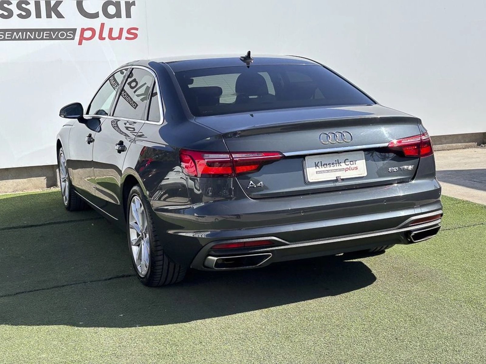 AUDI A4 2.0 TFSI 35 S-TRONIC 2024 - Imagen 5 de 17