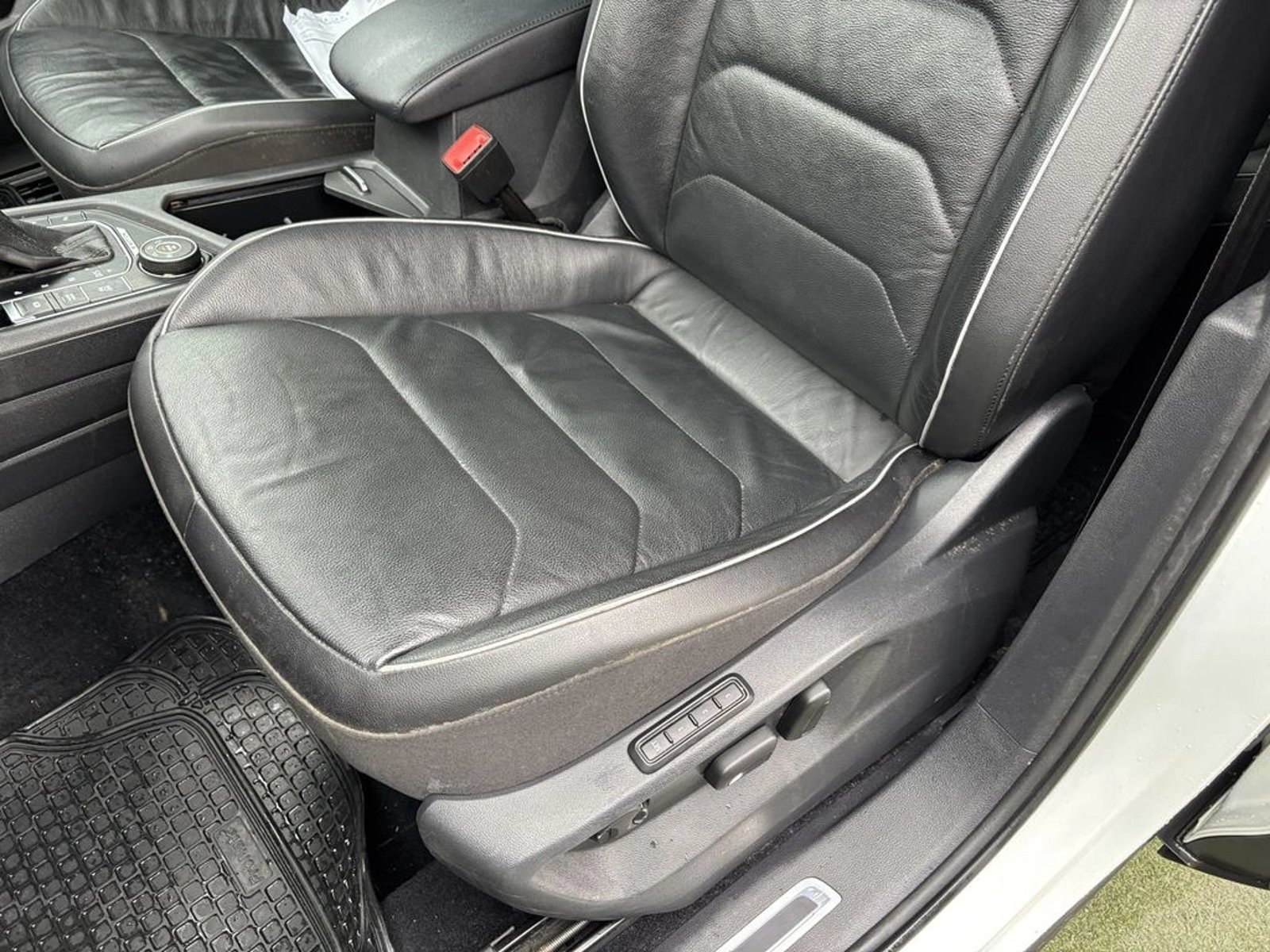 Volkswagen TIGUAN 2.0 TSI DSG LIMITED 7A 4MOTION 2018 - Imagen 13 de 20