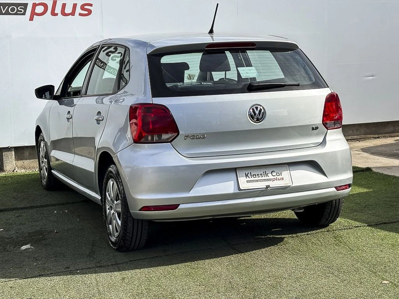 VOLKSWAGEN POLO 1.6 AUTO TRENDLINE 2017 - Imagen 5 de 19