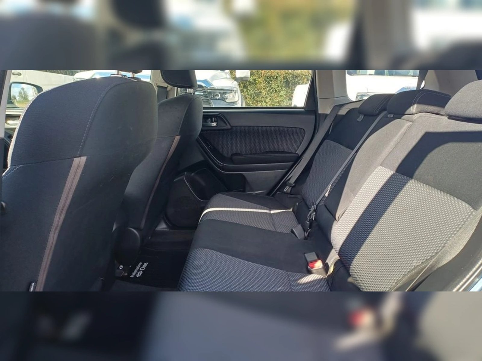 SUBARU FORESTER FORESTER AWD 2.0 DIESEL 2017 - Imagen 14 de 16
