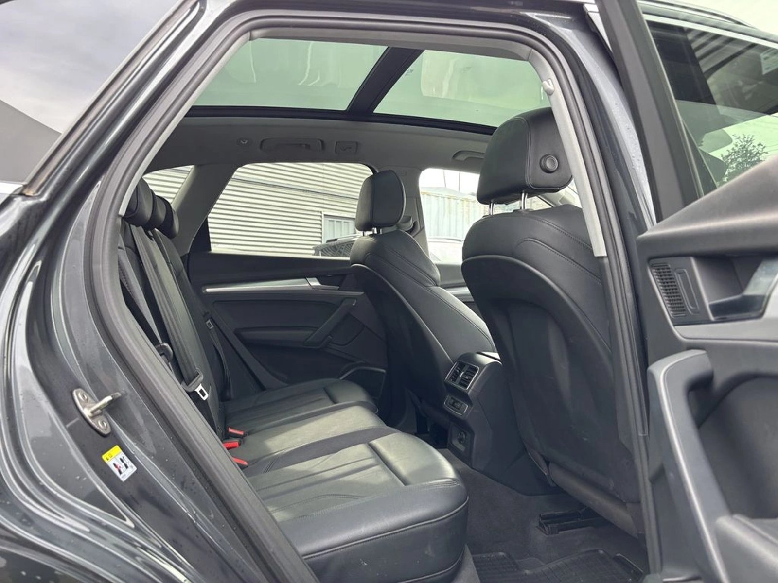 Audi Q5 2.0 45 TFSI S-LINE SPORT QUATTRO AUTO 2019 - Imagen 6 de 20