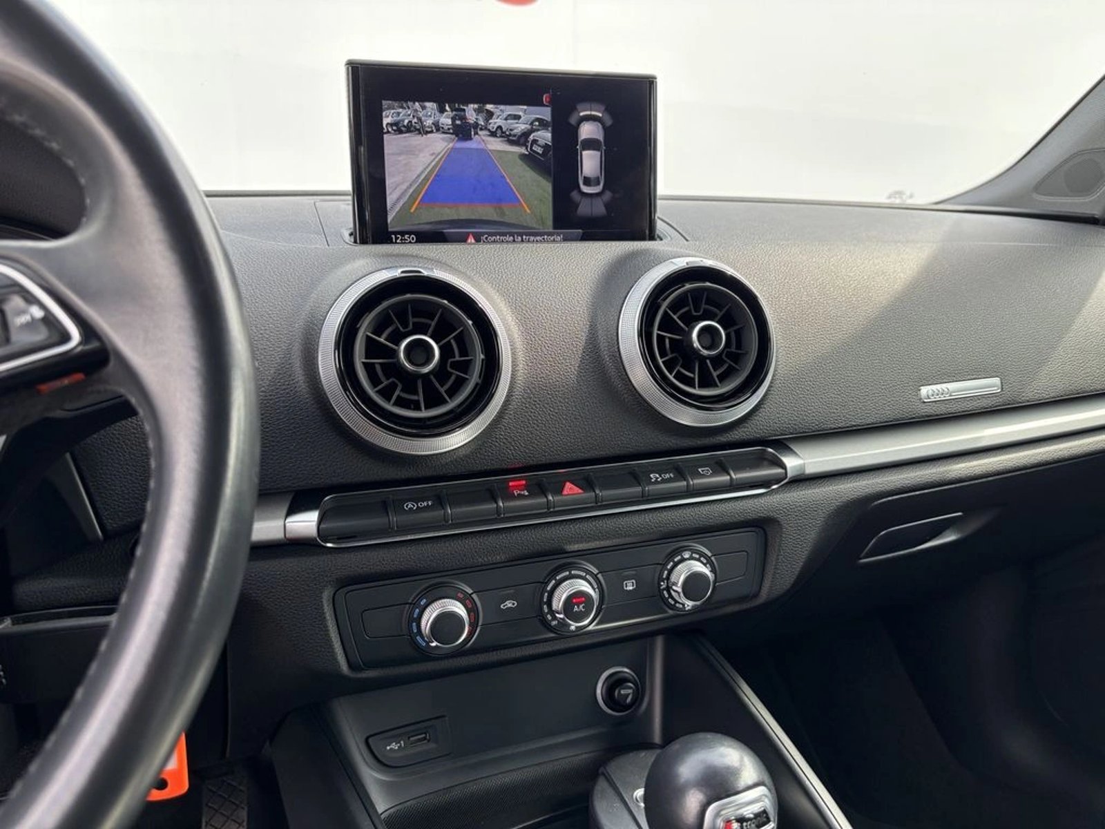 Audi A3 1.4 35 TFSI STRONIC AUTO 2019 - Imagen 14 de 20