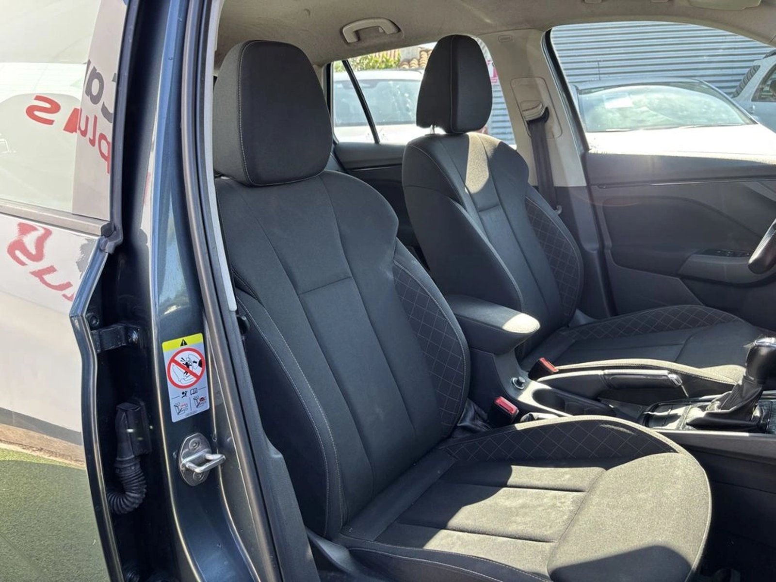 Skoda KAMIQ 1.5 TSI AMBITION AUTO 2021 - Imagen 18 de 18
