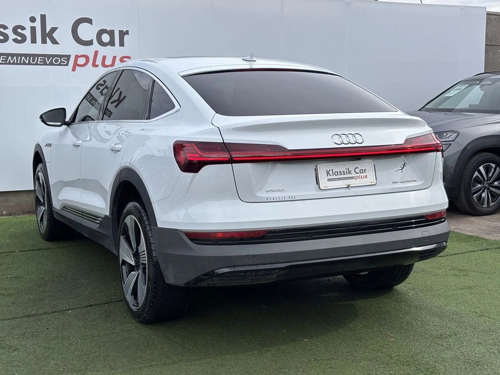 Audi e-Tron Sportback ELECTRICO 55 QUATTRO AUTO 5P 2022 - Imagen 19 de 20