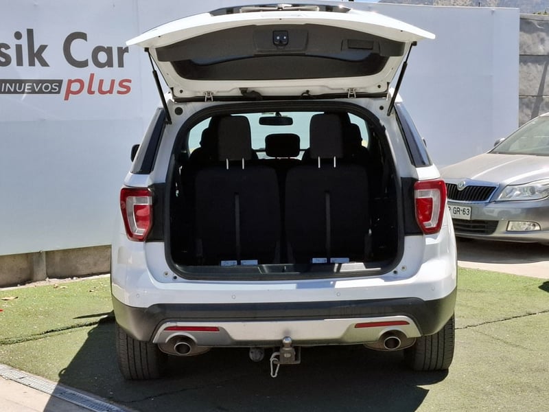 Ford EXPLORER 3.5 XLT AUTO 4WD 2016 - Imagen 7 de 20