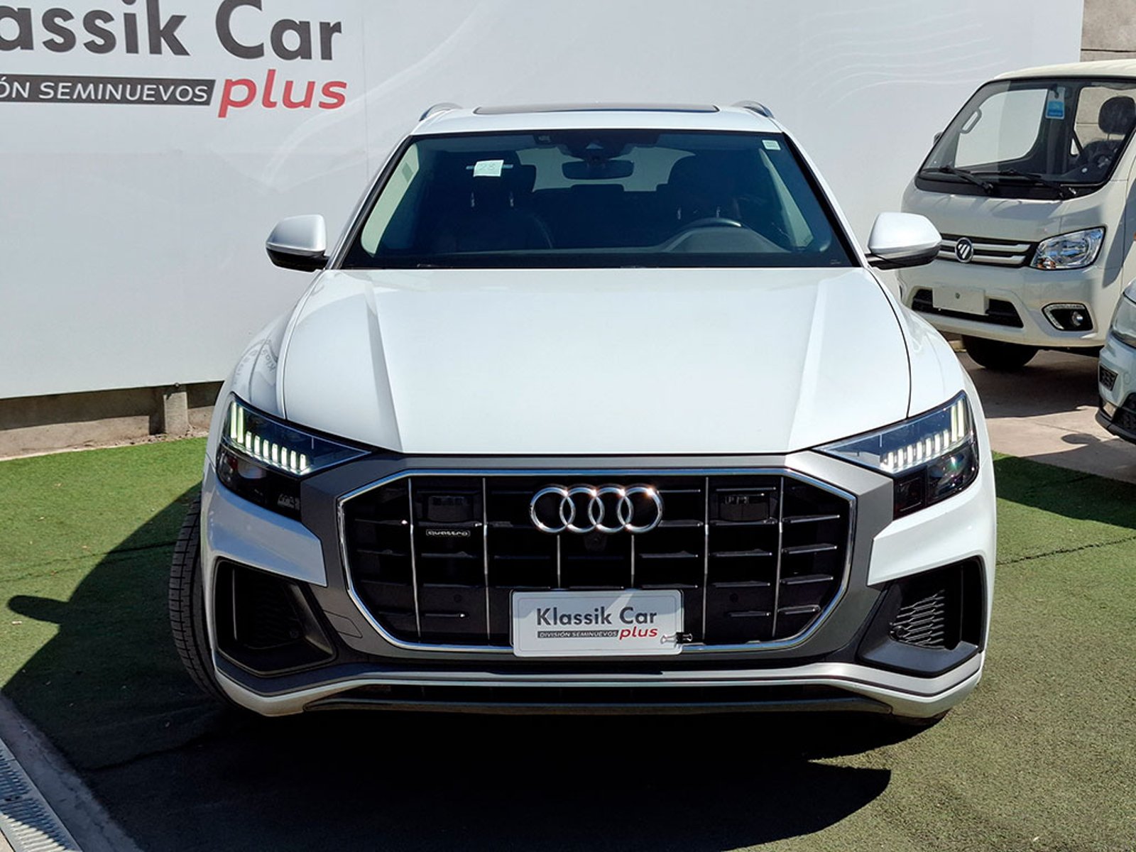 Audi Q8 3.0 55 TFSI SLINE QUATTRO 2023 - Foto 2 de 20