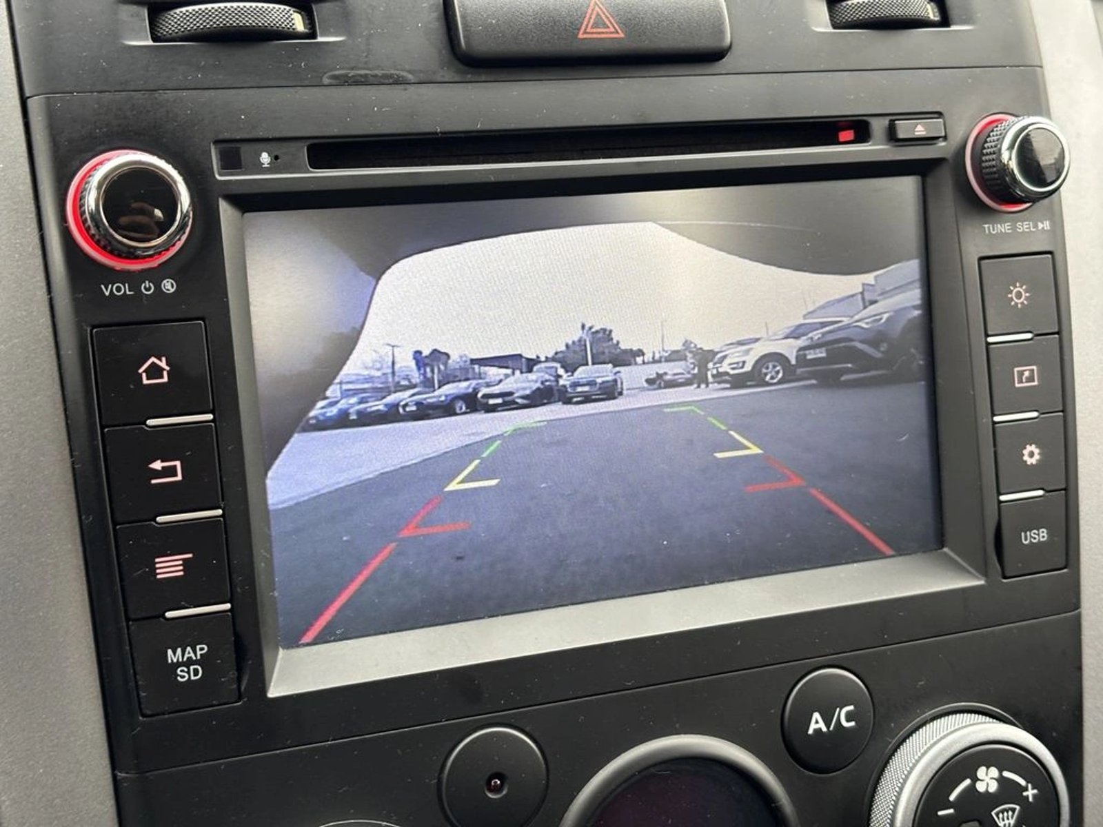 Suzuki GRAND VITARA 2.4 GLX SPORT 4WD MT 3P 2019 - Imagen 18 de 20