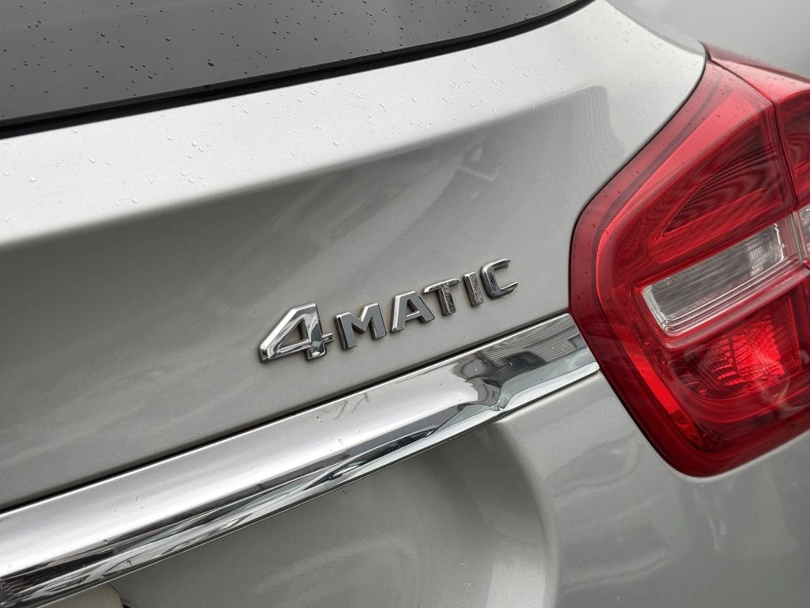 MERCEDES-BENZ GLA 220 D 2.1 GLA 220D CDI  4MATIC DCT AUTO 2017 - Imagen 9 de 17