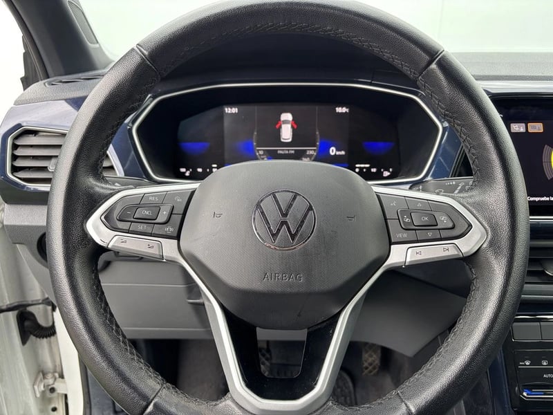 Volkswagen T-CROSS 1.0 TSI COMFORTLINE MT5 5P 2022 - Imagen 16 de 20