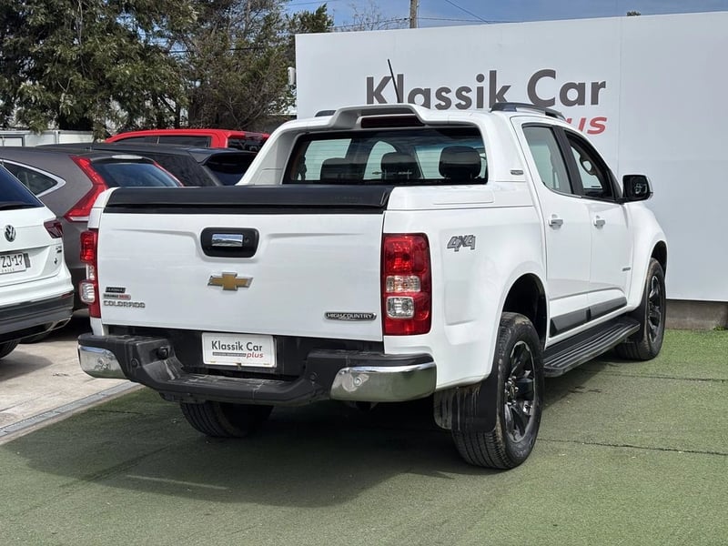 Chevrolet COLORADO 2.8 HIGH COUNTRY DIESEL 4WD AUTO 4P 2022 - Imagen 3 de 20
