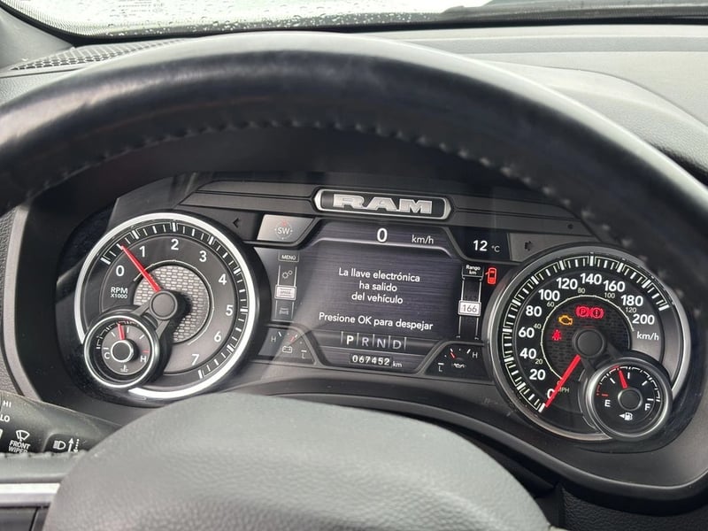 RAM 1500 3.6 BIG HORN 4X4 CREW CAB E-TORQUE AT 4P 2023 - Imagen 18 de 20