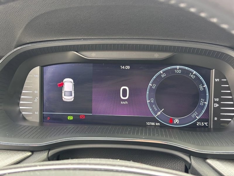 Skoda OCTAVIA 1.4 TSI AUTO AMBITION 2025 - Imagen 10 de 15