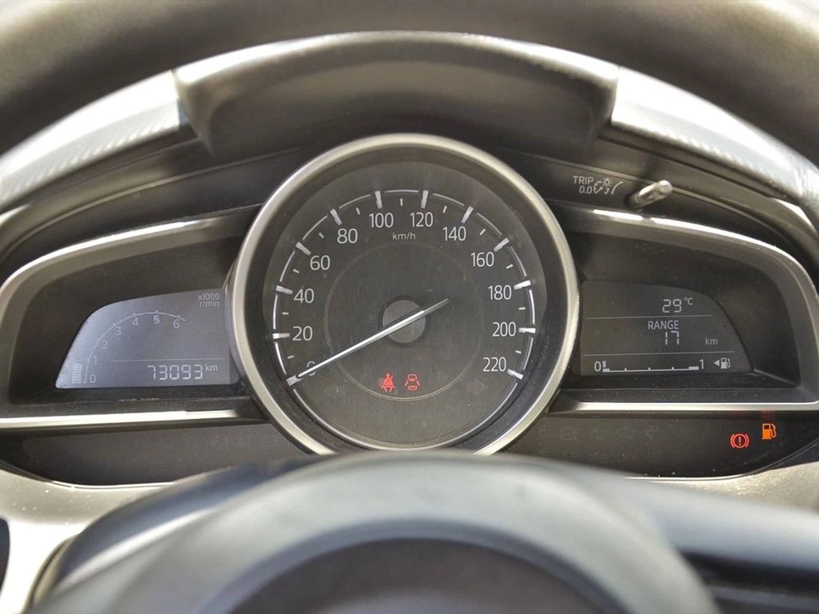 MAZDA 2 SPORT 1.5 MANUAL V SKYACTIVE 2021 - Imagen 13 de 18