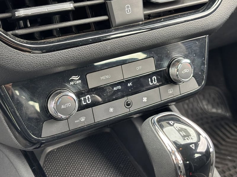 Skoda SCALA 1.5 TSI SELECTION  DSG AUTO 2025 - Imagen 19 de 20