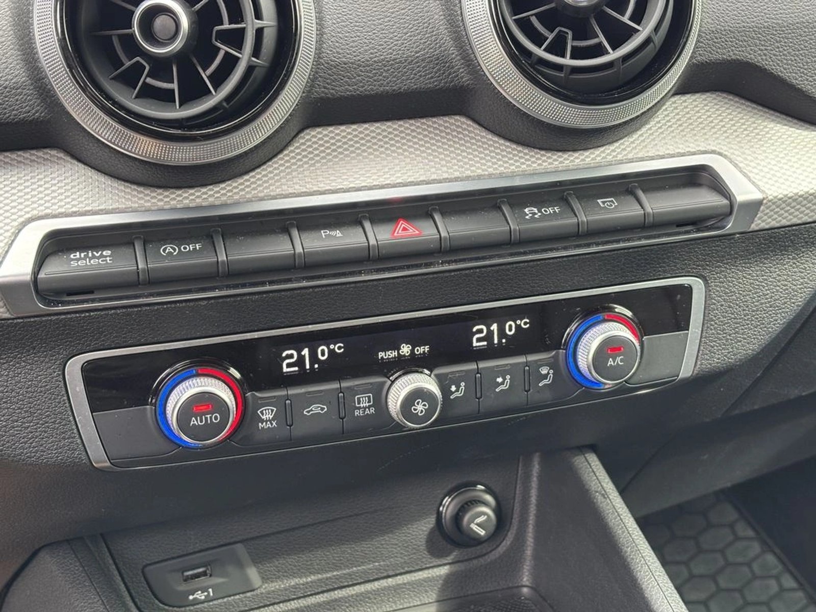 Audi Q2 1.4 35 TFSI 4X2 AUTO 5P 2022 - Imagen 17 de 20