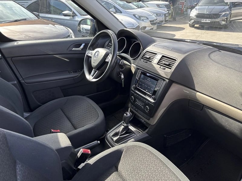 Skoda YETI 1.2 TSI ELEGANCE DSG 2016 - Imagen 18 de 18