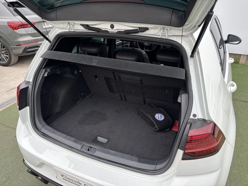 Volkswagen GOLF 2.0 R TSI  4X4 AUTO 5P. 2020 - Imagen 13 de 20