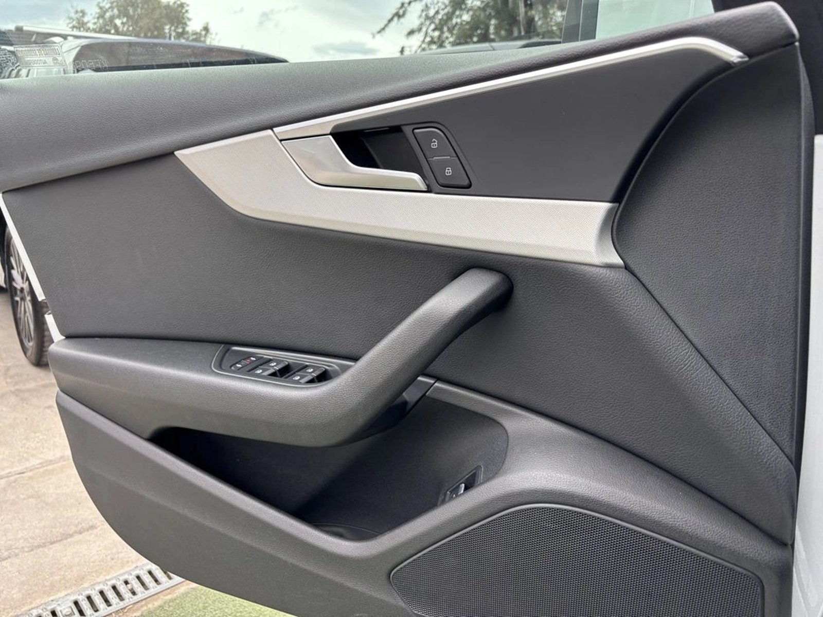 Audi A4 1.4 TFSI DESIGN 4X2 S-TRONIC AT 4P 2018 - Imagen 20 de 20